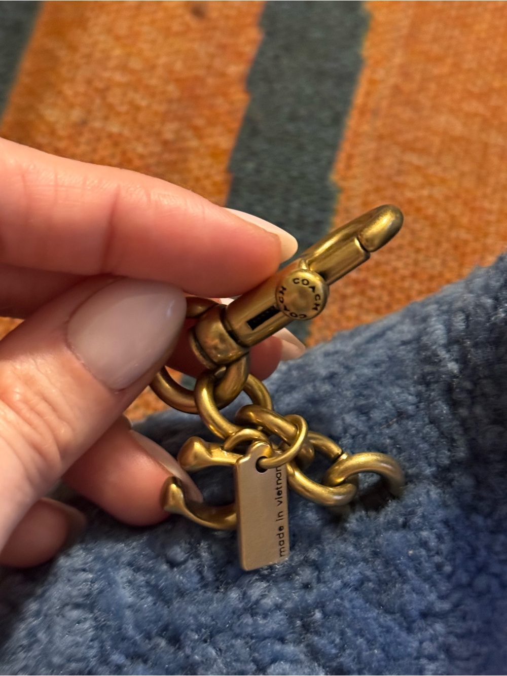 🦕Limited Edition Coach Buddy Brontosaurus Dinosaur Plushie Charm || NWOT🦕 - Picture 12 of 12